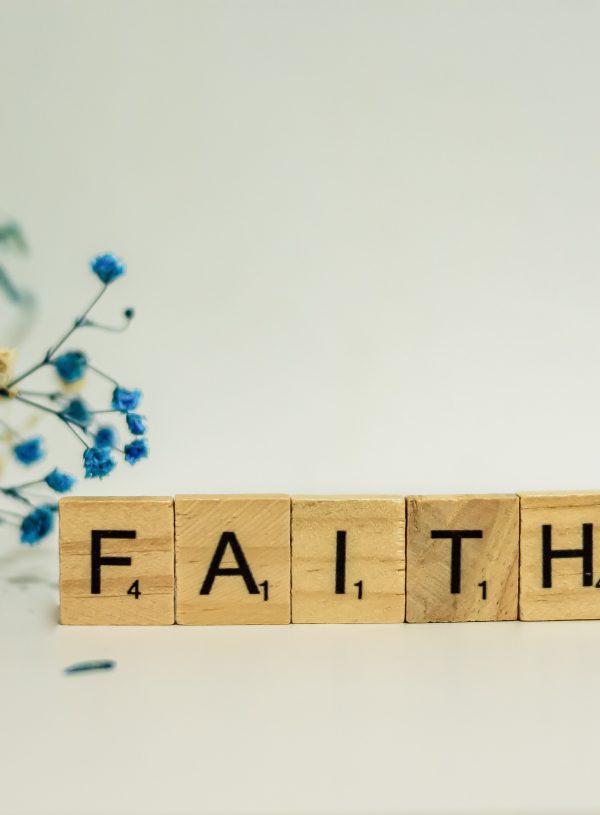 8 Benefits of Faith in God